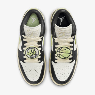 NIKE Superge WMNS AIR JORDAN 1 LOW SE V2 