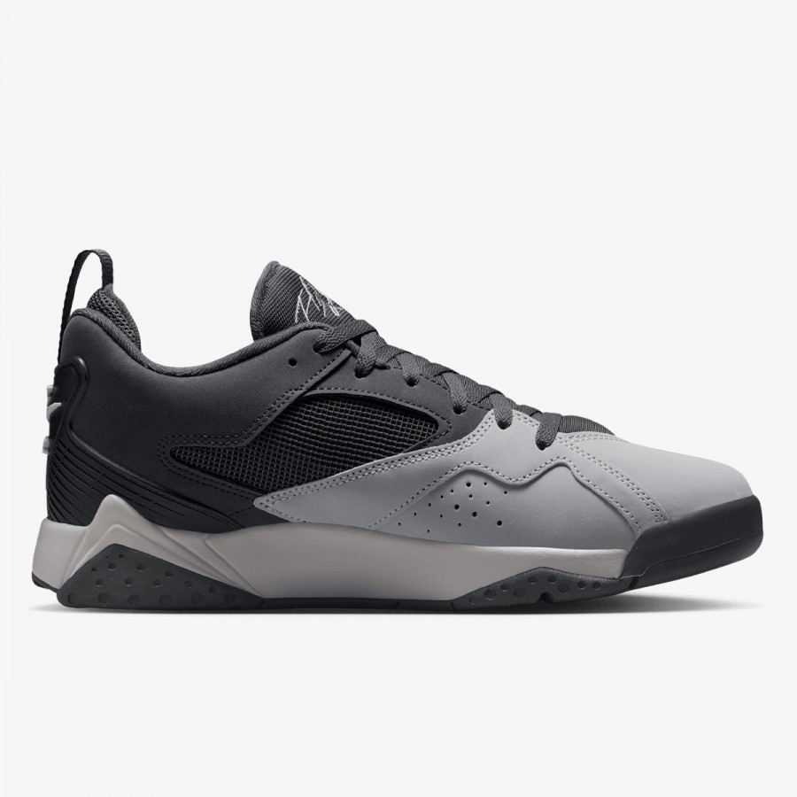 NIKE Superge AIR JORDAN 7 RM 