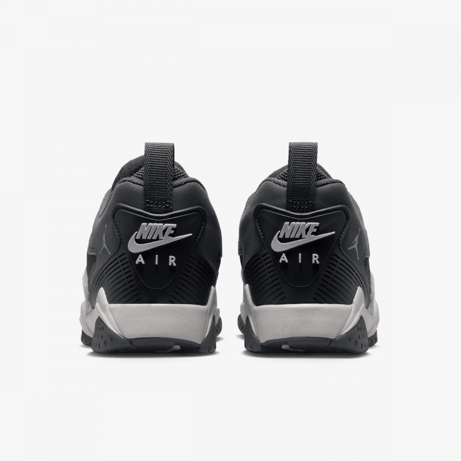NIKE Superge AIR JORDAN 7 RM 