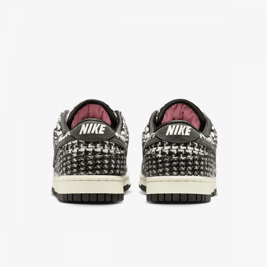 NIKE Superge Dunk Low