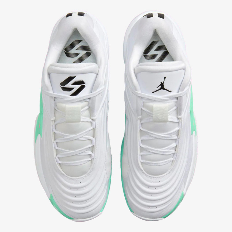 NIKE Superge JORDAN LUKA 3 