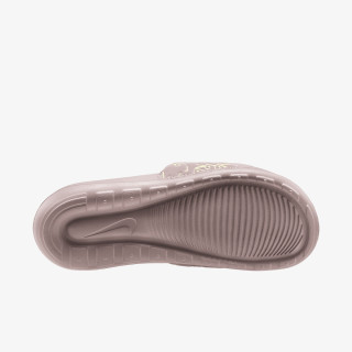 NIKE Natikači Victori One 