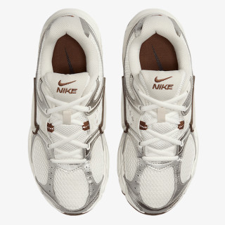 NIKE Superge W NIKE V5 RNR 