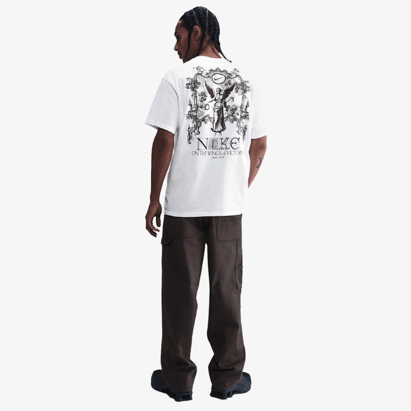 NIKE KRATKA MAJICA U NSW TEE M90 OC WINGS VICTORY 