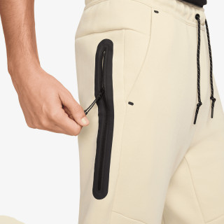 NIKE SPODNJI DELI TRENIRKE Tech 