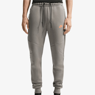 NIKE SPODNJI DELI TRENIRKE M NK TCH FLC JGGR 