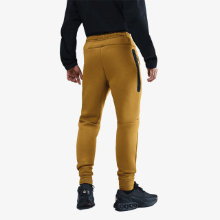 NIKE SPODNJI DELI TRENIRKE M NK TCH FLC JGGR 