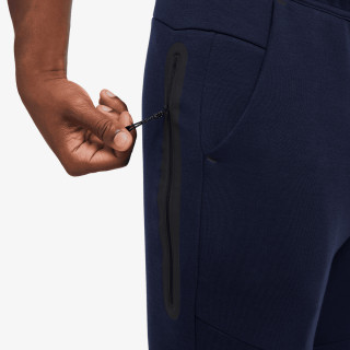 NIKE SPODNJI DELI TRENIRKE M NK TCH FLC JGGR 