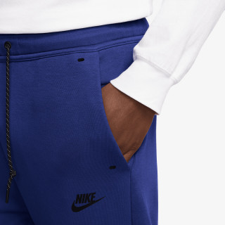 NIKE SPODNJI DELI TRENIRKE M NK TCH FLC JGGR 