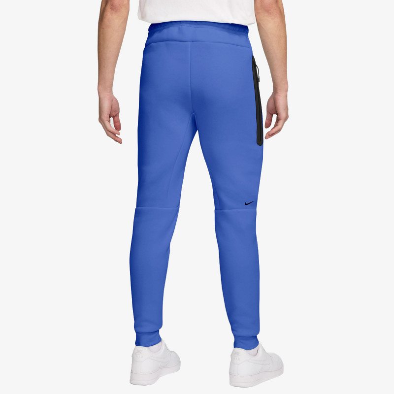 NIKE SPODNJI DELI TRENIRKE Tech 