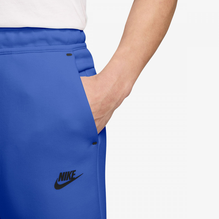 NIKE SPODNJI DELI TRENIRKE Tech 