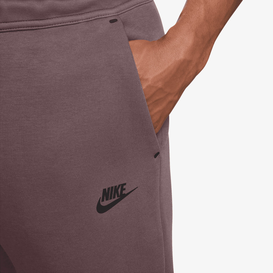 NIKE SPODNJI DELI TRENIRKE M NK TCH FLC JGGR 