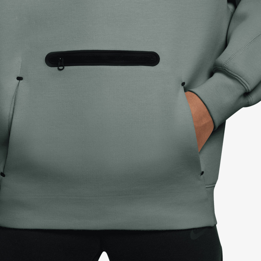 NIKE KAPUCAR Sportswear Tech 