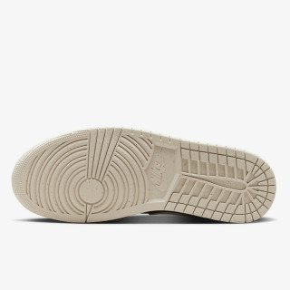 NIKE Superge AIR JORDAN 1 LOW SE 