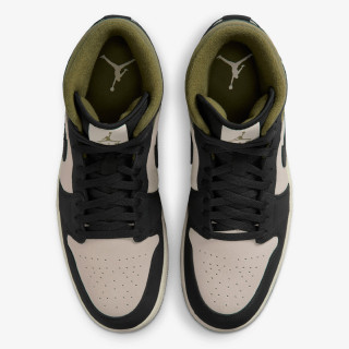 NIKE Superge AIR JORDAN 1 MID SE 