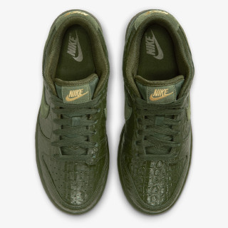 NIKE Superge Dunk Low 