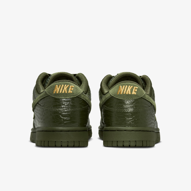 NIKE Superge Dunk Low 