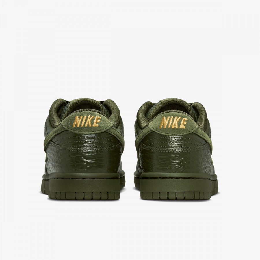 NIKE Superge Dunk Low 