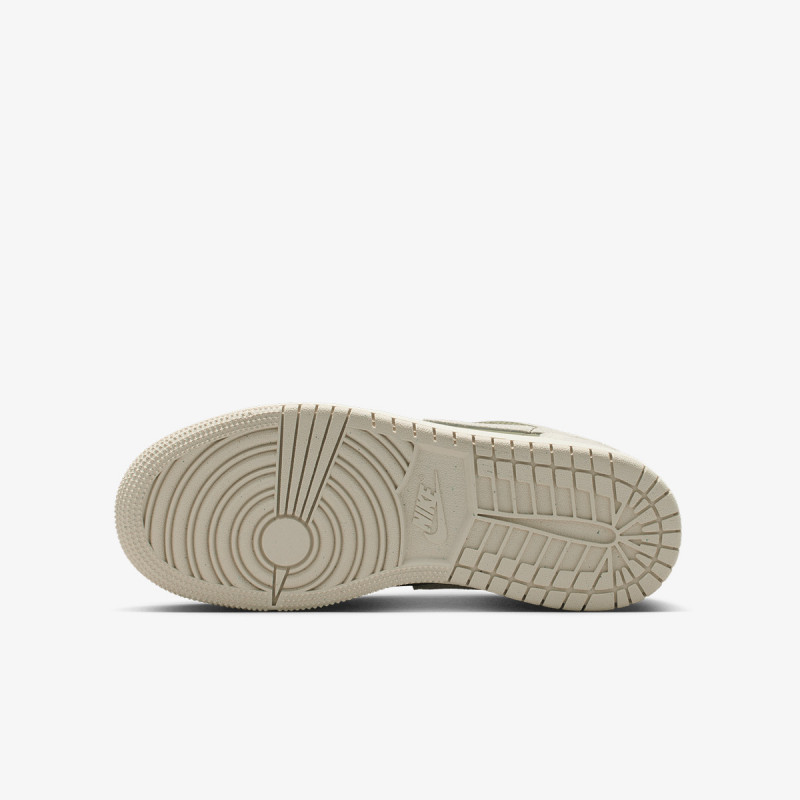NIKE Superge AIR JORDAN 1 LOW SE BG 