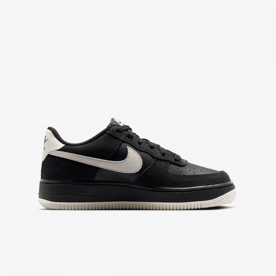 NIKE Superge Air Force 1 Lv8 2 