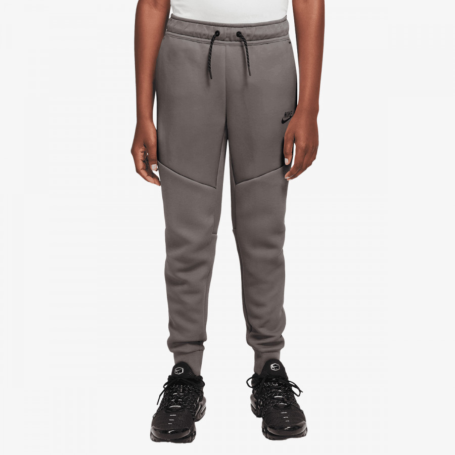 NIKE SPODNJI DELI TRENIRKE B NSW TCH FLC JGGR - PD 