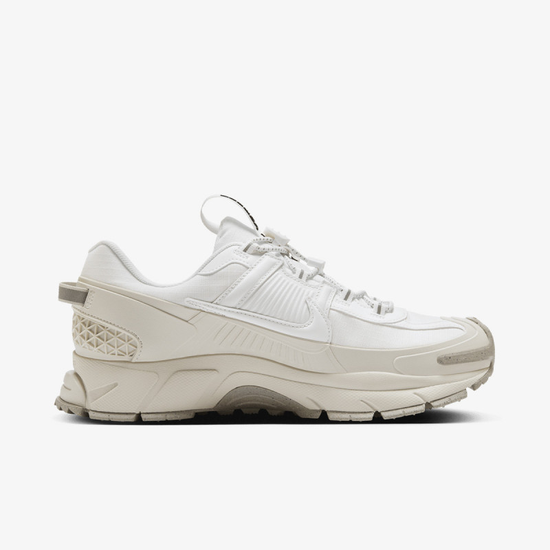 NIKE Superge NIKE ZOOM VOMERO ROAM 