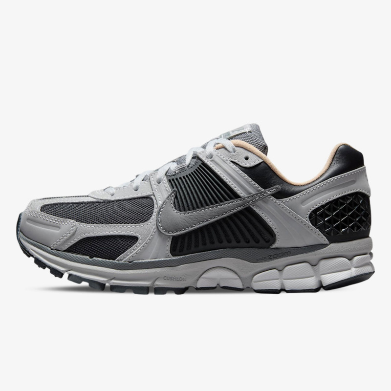 NIKE Superge NIKE ZOOM VOMERO 5 CN 