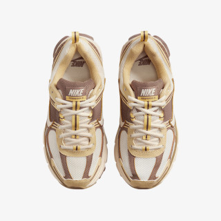 NIKE Superge VOMERO 5 BG CN 