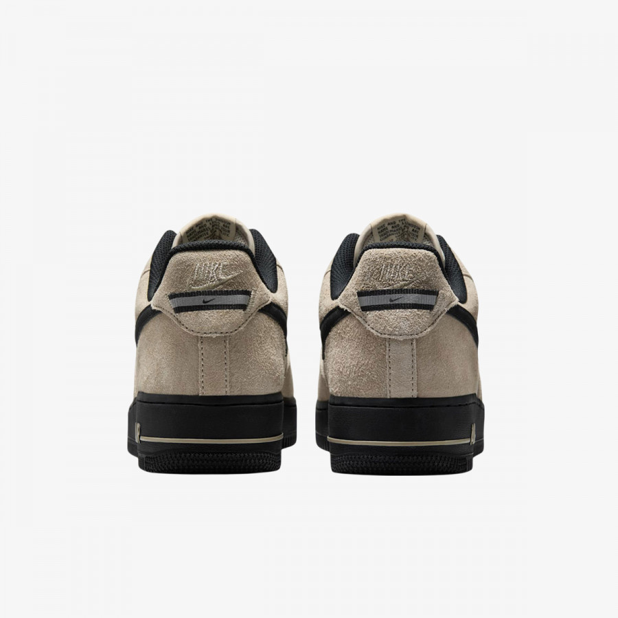NIKE Superge NIKE AIR FORCE 1 '07 LV8 SE 