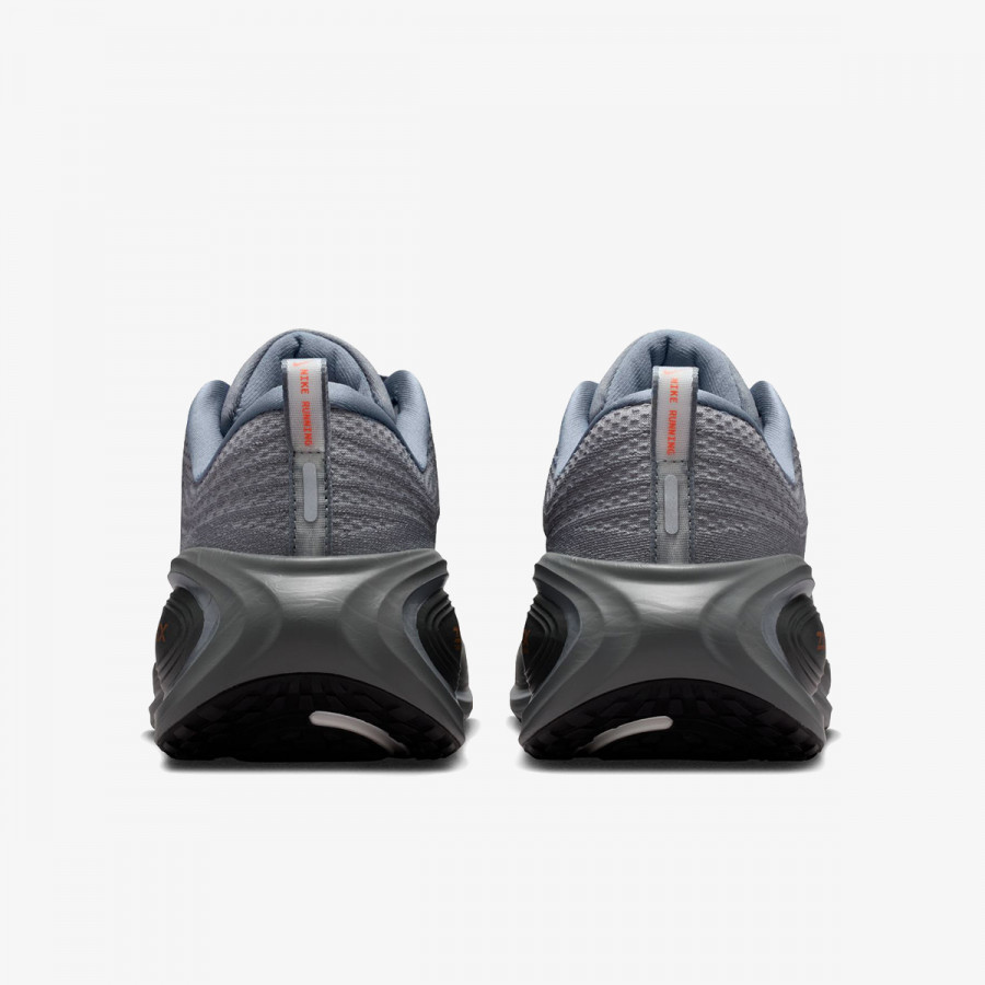 NIKE Superge NIKE VOMERO PLUS 