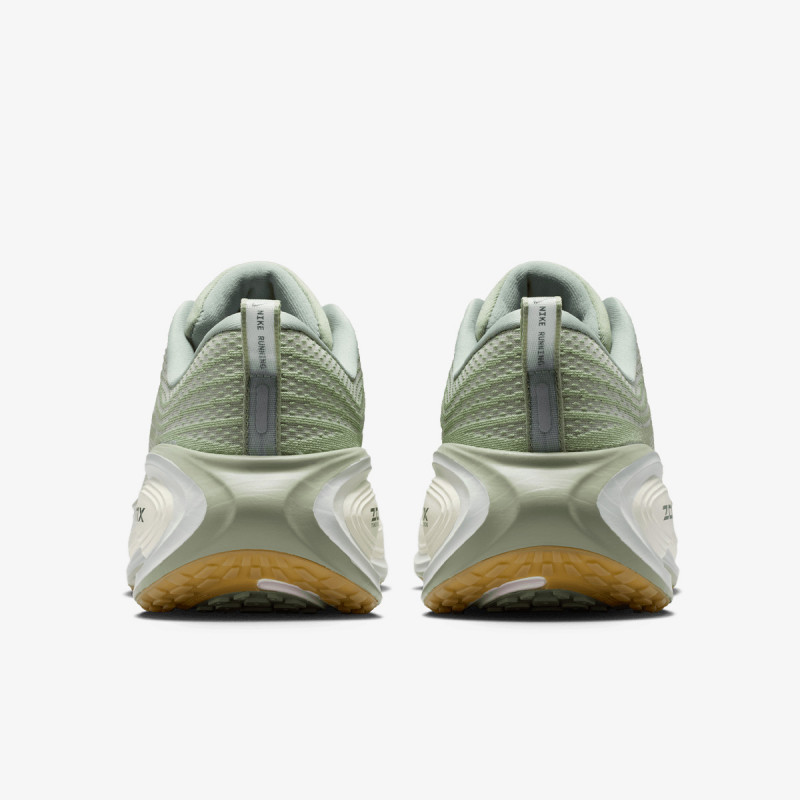 NIKE Superge NIKE VOMERO PLUS 