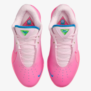NIKE Superge LEBRON XXII SN 