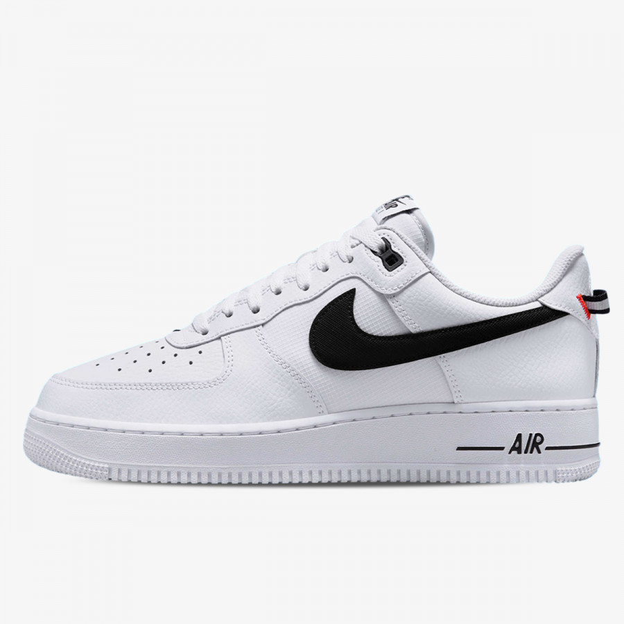 NIKE Superge NIKE AIR FORCE 1 '07 LV8 L 