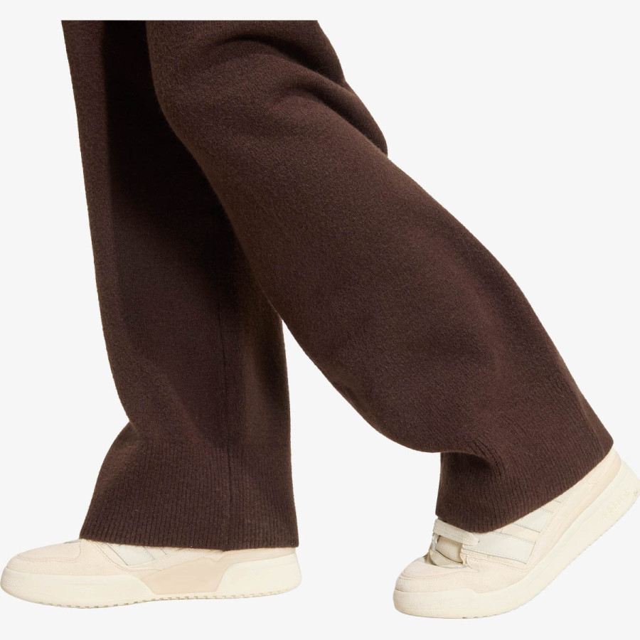 adidas SPODNJI DELI TRENIRKE ESS KNIT PANT 