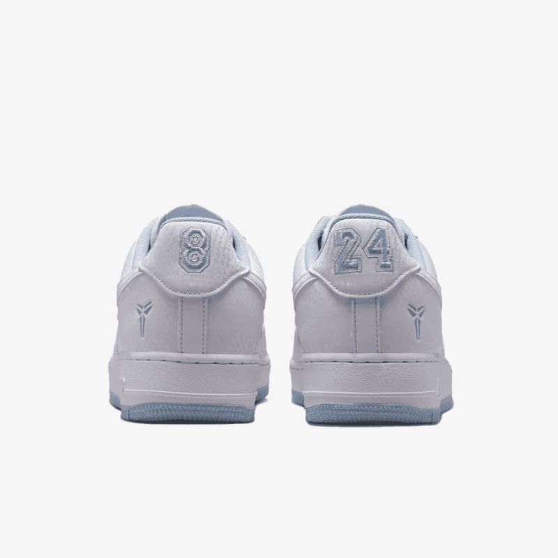 NIKE Superge KOBE AIR FORCE 1 LOW 