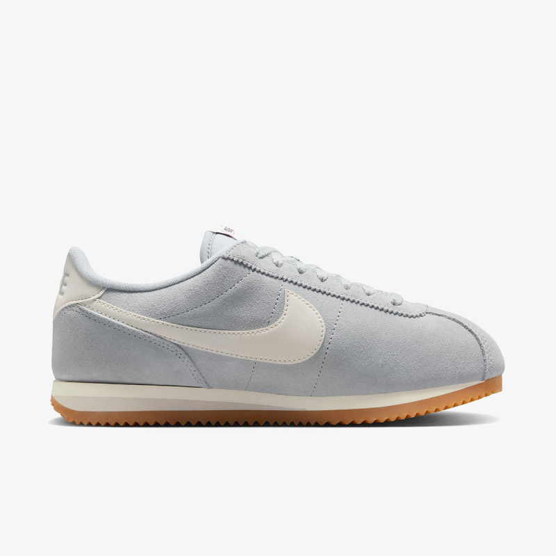 NIKE Superge Cortez 
