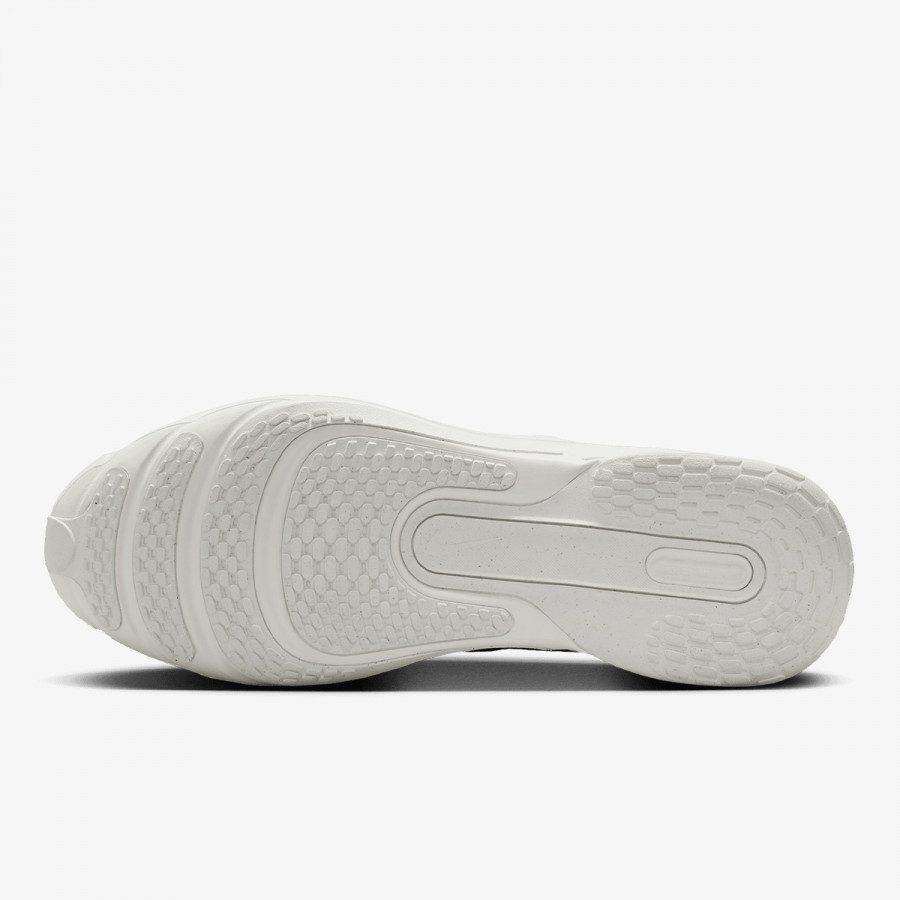 NIKE Superge Air Zoom Upturn SC 