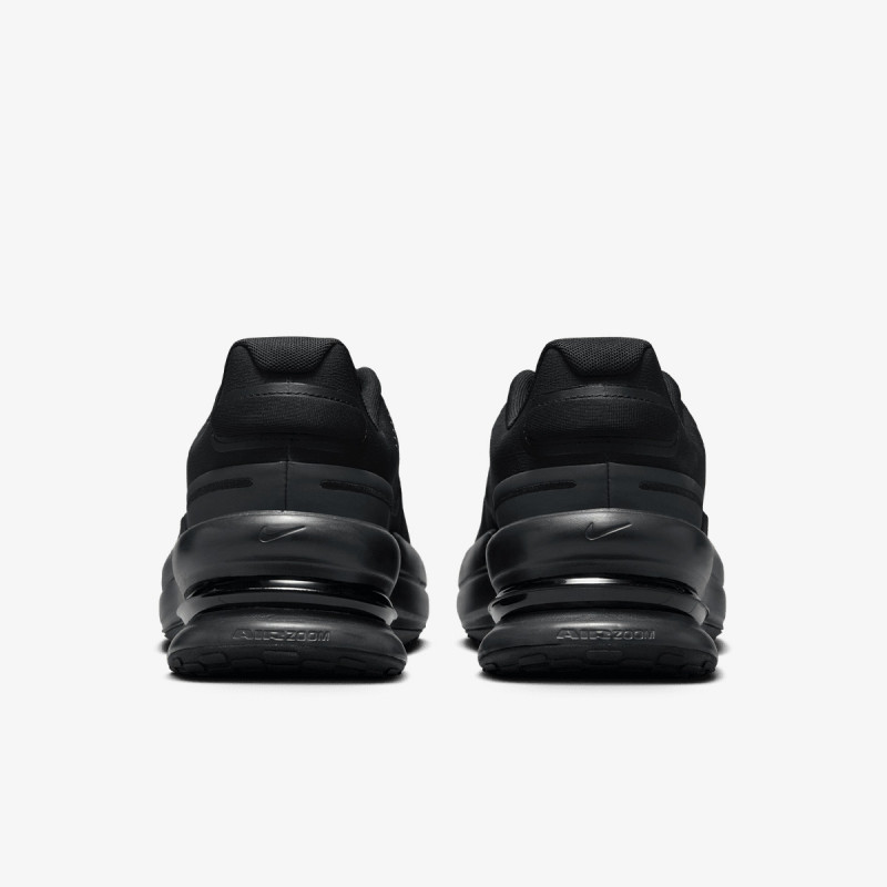 NIKE Superge Air Zoom Upturn SC 