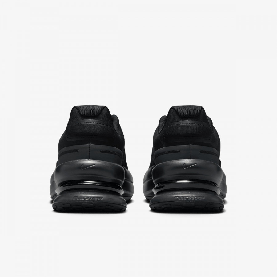 NIKE Superge Air Zoom Upturn SC 
