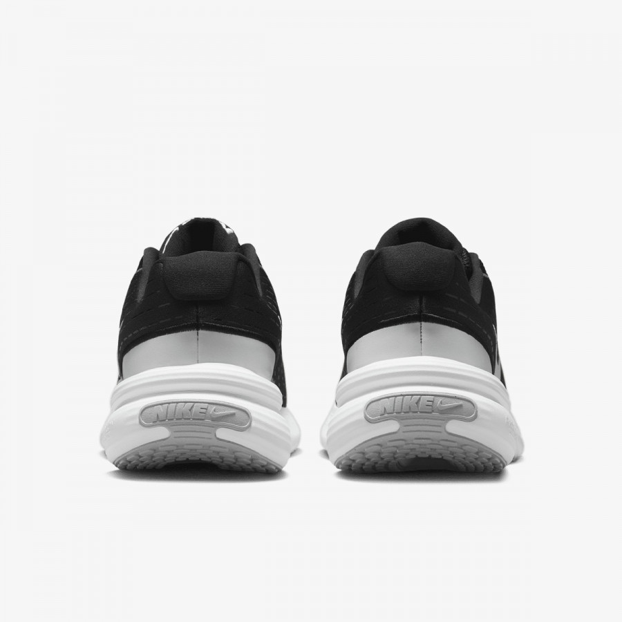 NIKE Superge NIKE UPLIFT SC 