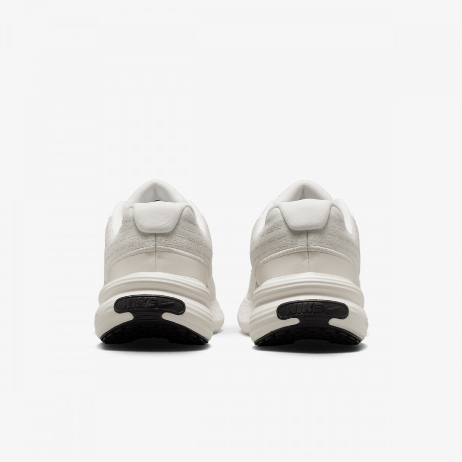 NIKE Superge W NIKE UPLIFT SC 