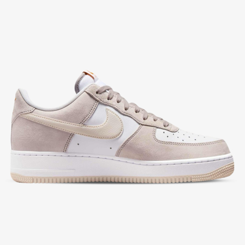 NIKE Superge NIKE AIR FORCE 1 '07 PRM 
