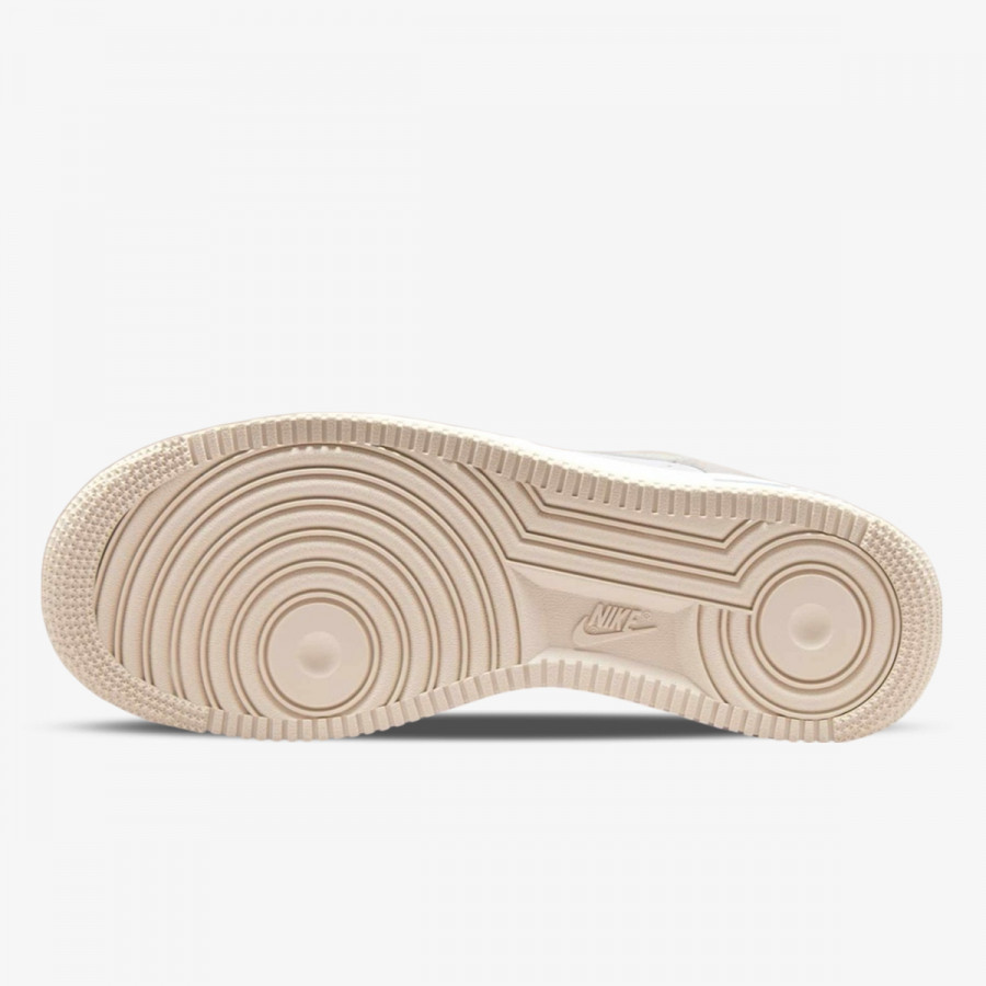 NIKE Superge NIKE AIR FORCE 1 '07 PRM 