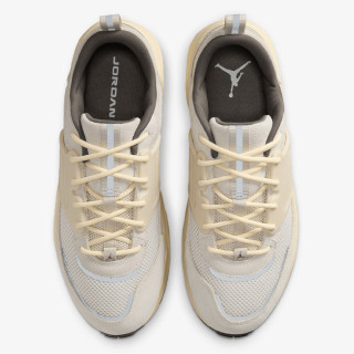 NIKE Superge JORDAN TRUNNER O/S 