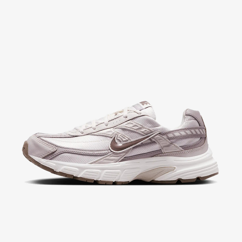 NIKE Superge Initiator