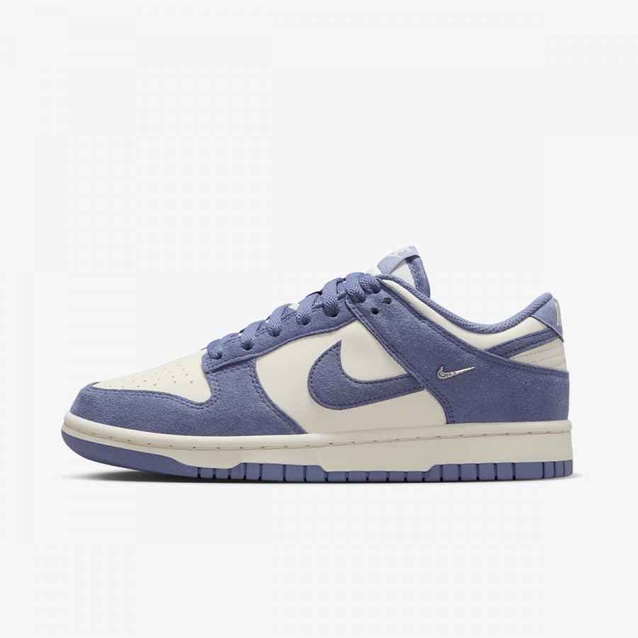 NIKE Superge W NIKE DUNK LOW NC 