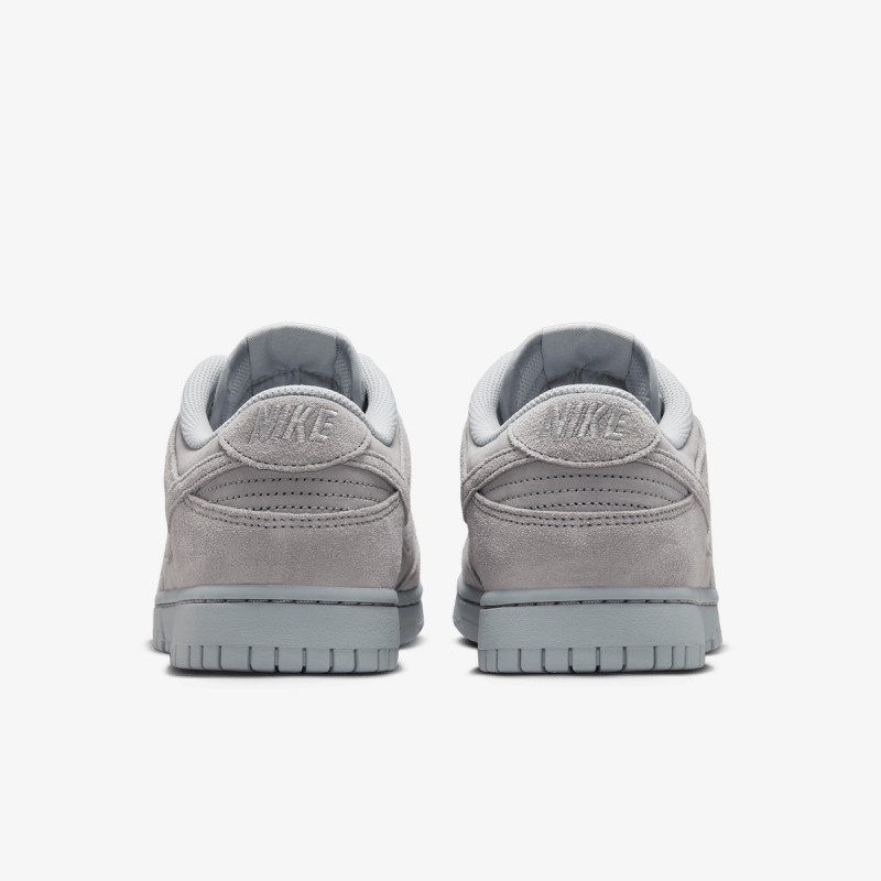 NIKE Superge NIKE DUNK LOW RETRO SE NUBUCK 
