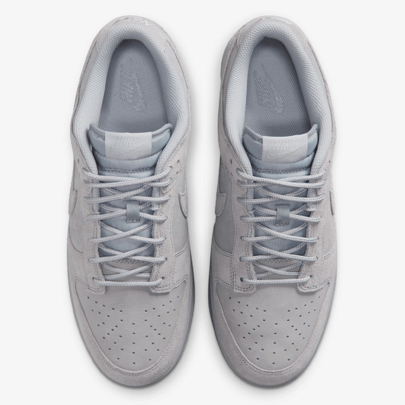 NIKE Superge NIKE DUNK LOW RETRO SE NUBUCK 