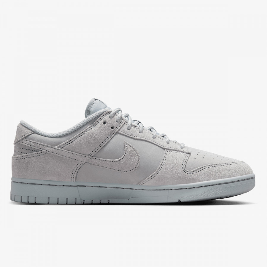 NIKE Superge NIKE DUNK LOW RETRO SE NUBUCK 