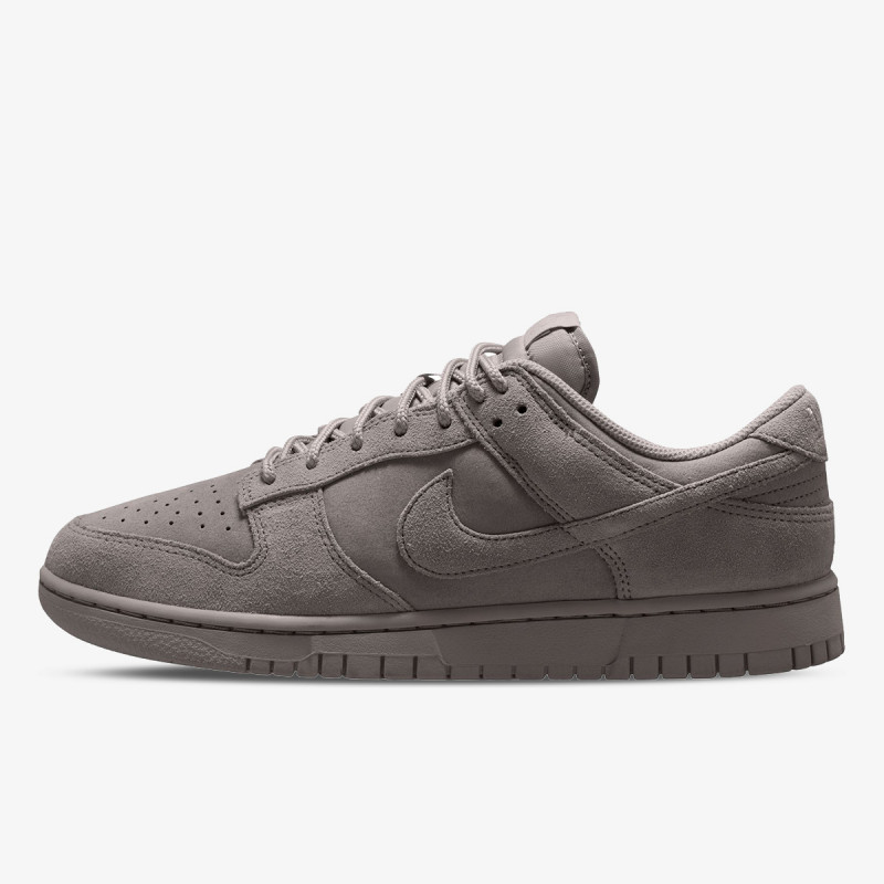 NIKE Superge NIKE DUNK LOW RETRO SE NUBUCK 